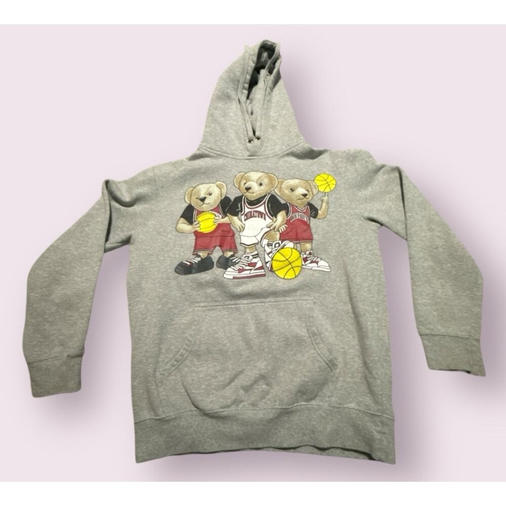Chinatown Market 'Triple Threat' Bear Hoodie Mens‎ M Gray Basketball Exclusive